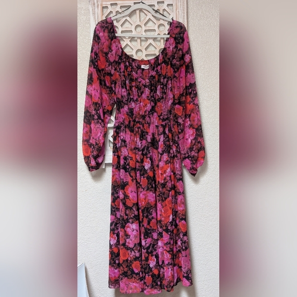 Steve Madden Dresses & Skirts - Steve Madden Vibrant Pink Floral Long Sleeve Dress size medium midi slit party